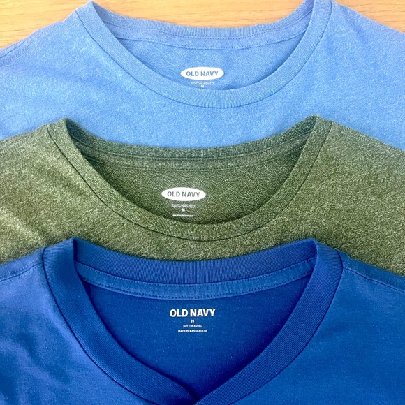 Old Navy Men's Soft Washed T-Shirts, Set of 3. Blue and green. Size Medium - Picture 12 of 13